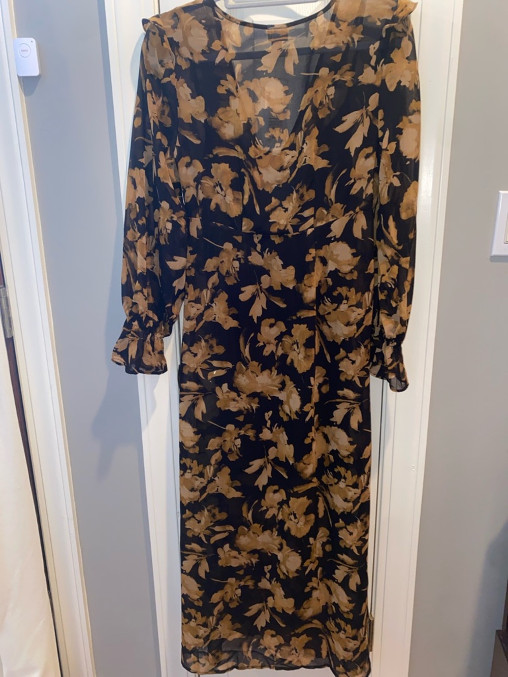 🍁a new day Black Sheer Maxi Dress & Black Slip by Laundry by Shelli Segal bundle - Picture 4 of 11